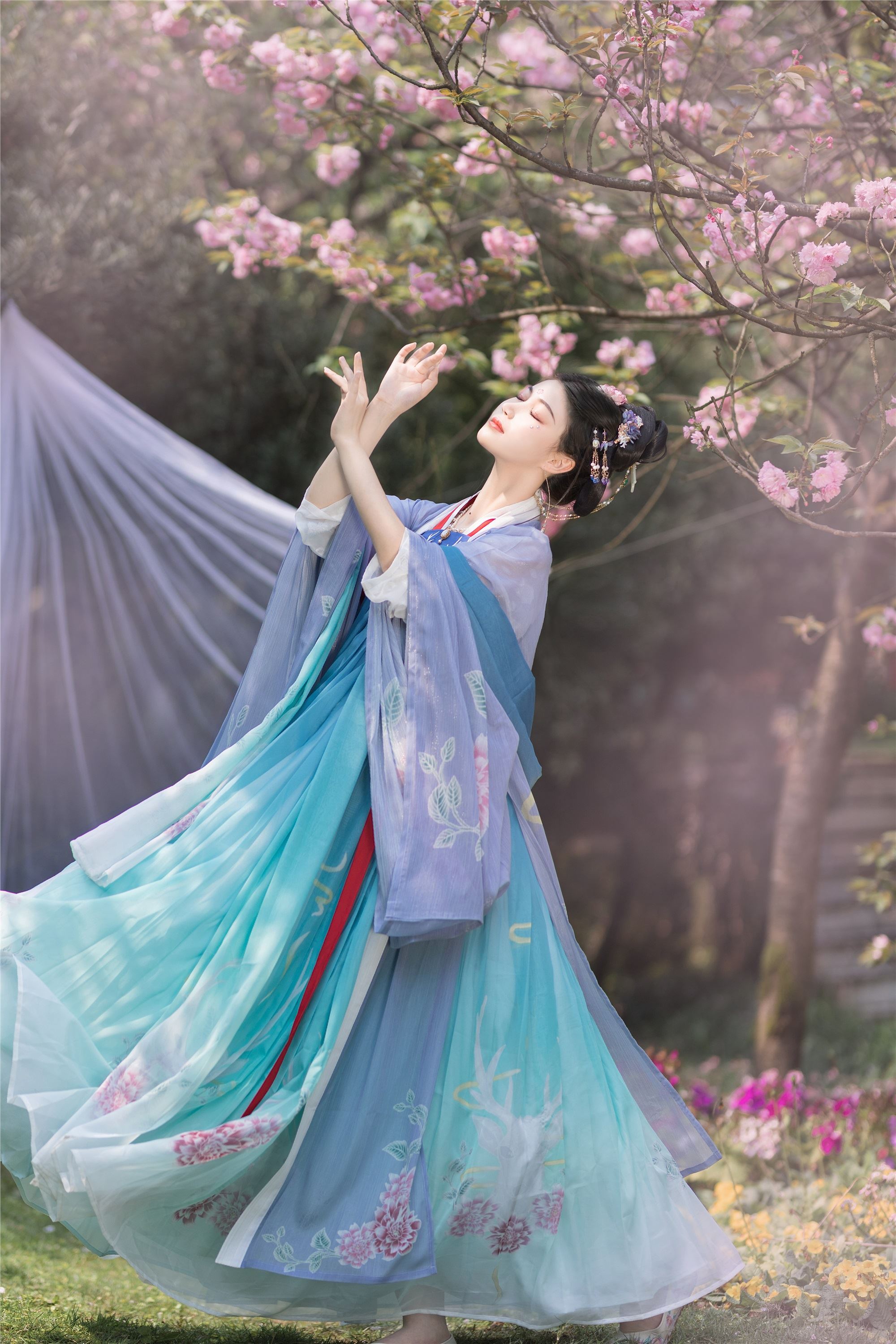 YITUYU艺图语 2021.09.04 美人如樱 青卿